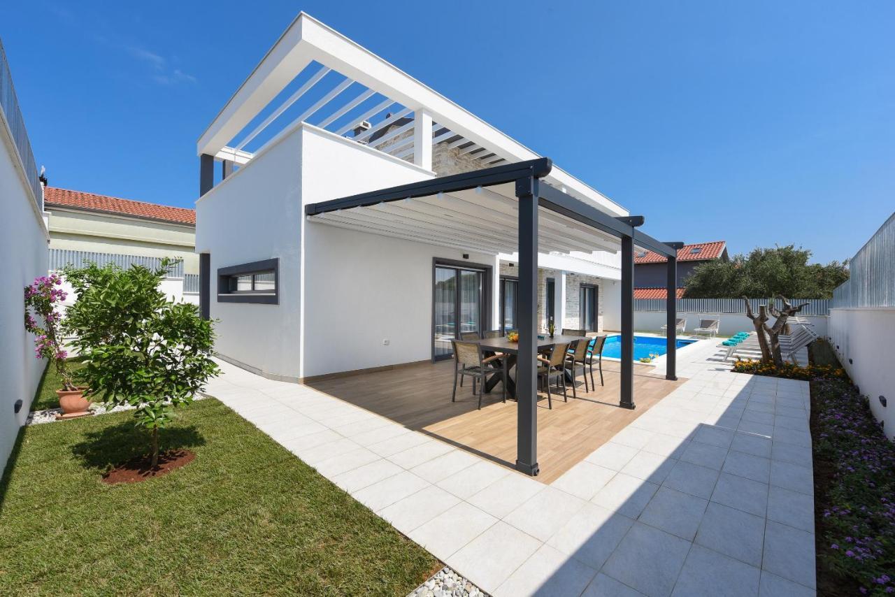 Villa Pjaula Zadar Exteriör bild